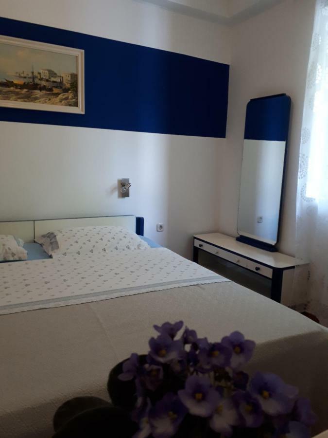 Apartmani Matas Petrcane Eksteriør bilde