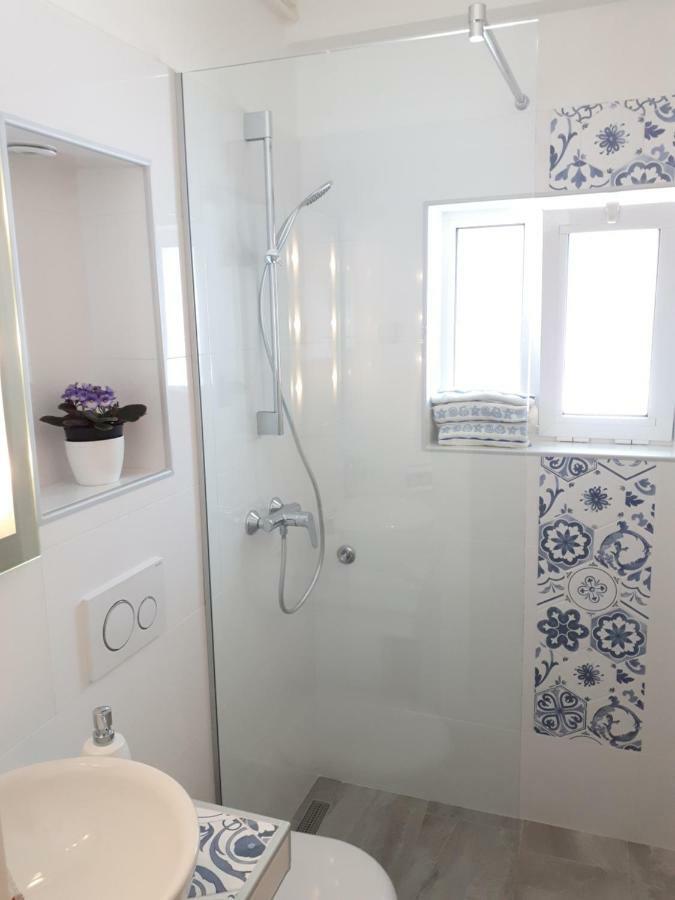 Apartmani Matas Petrcane Eksteriør bilde