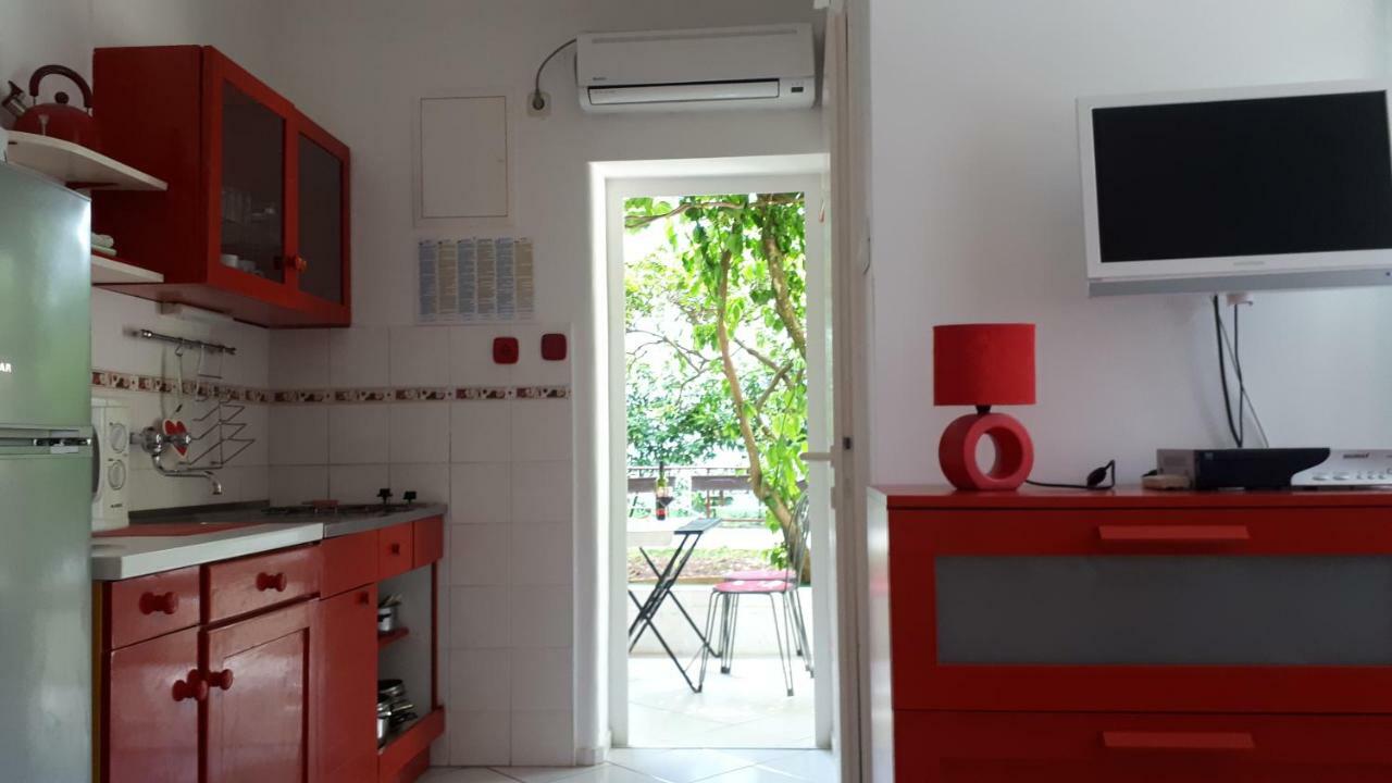 Apartmani Matas Petrcane Eksteriør bilde