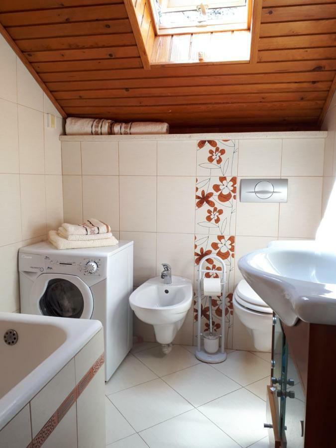 Apartmani Matas Petrcane Eksteriør bilde