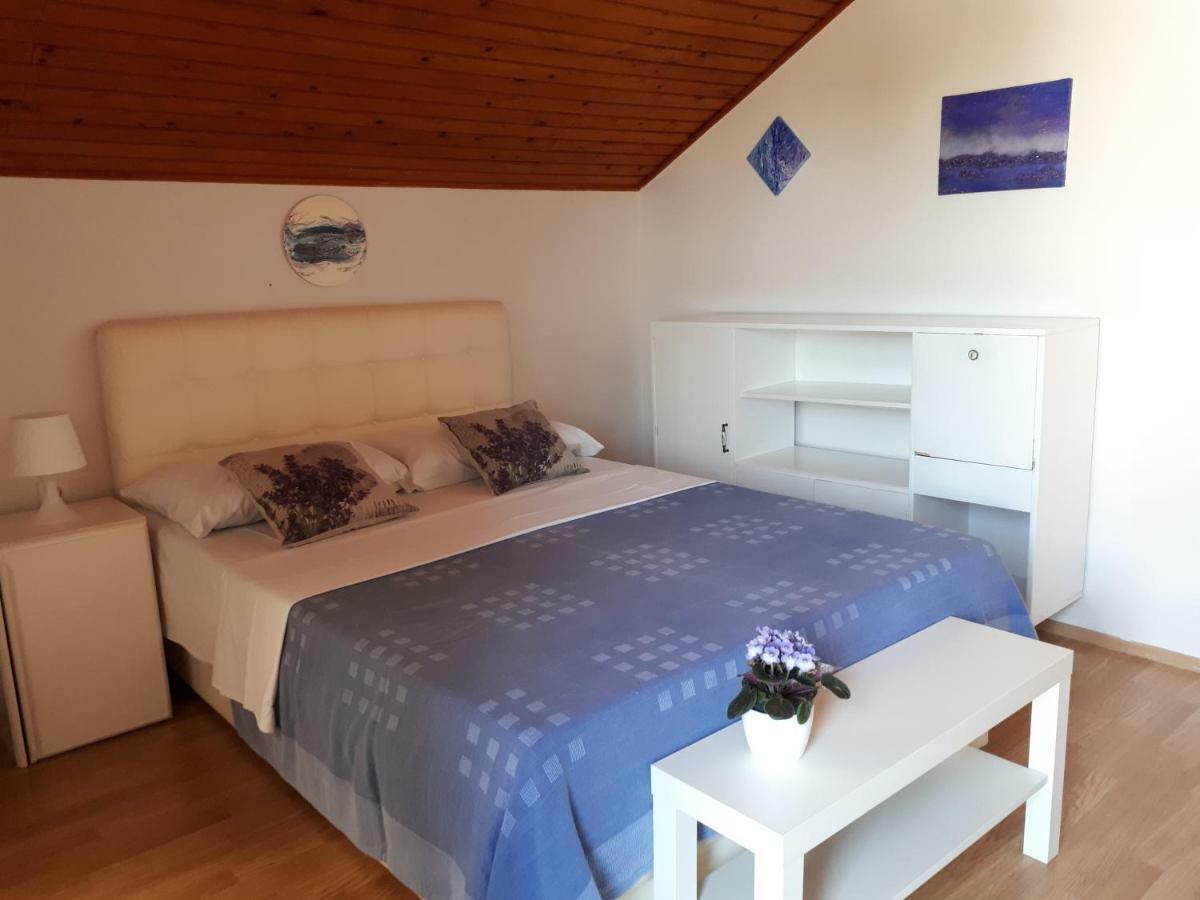 Apartmani Matas Petrcane Eksteriør bilde