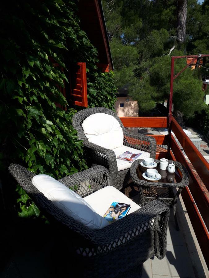Apartmani Matas Petrcane Eksteriør bilde