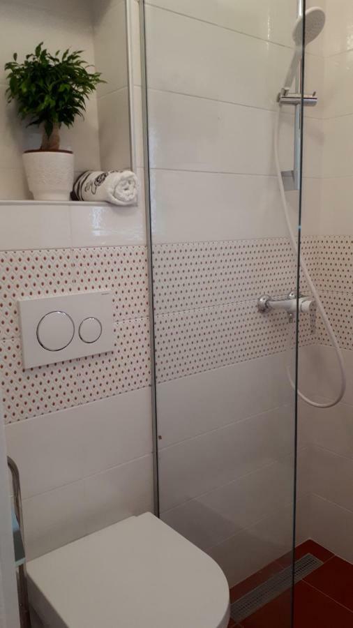 Apartmani Matas Petrcane Eksteriør bilde